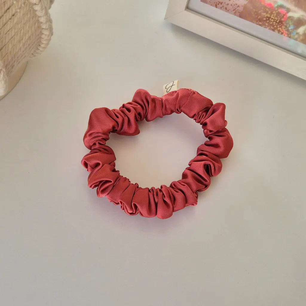 Mini Chouchou en Satin Brique - Les Chouchous de Justine