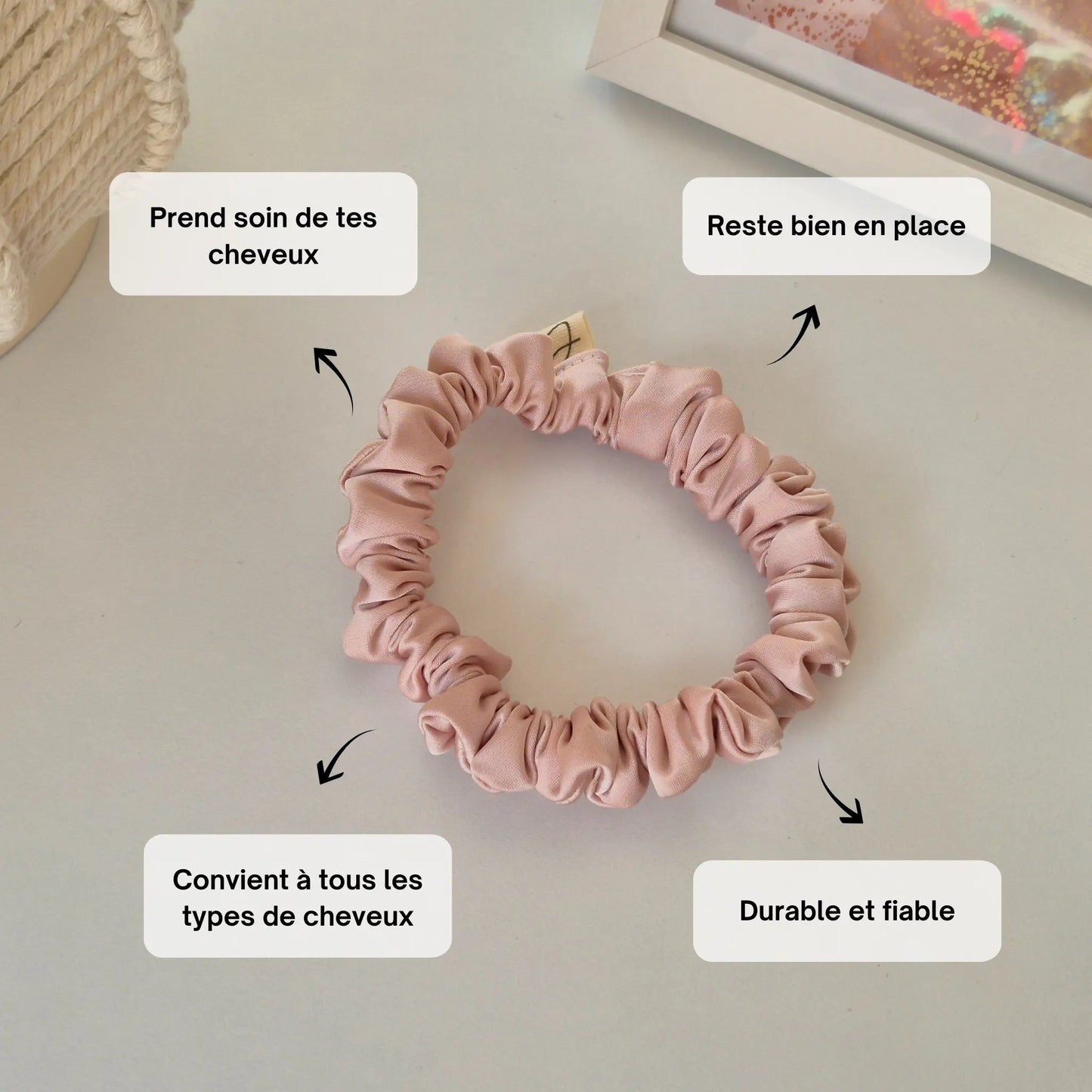 Mini Chouchou en Satin Rose Dragée - Les Chouchous de Justine