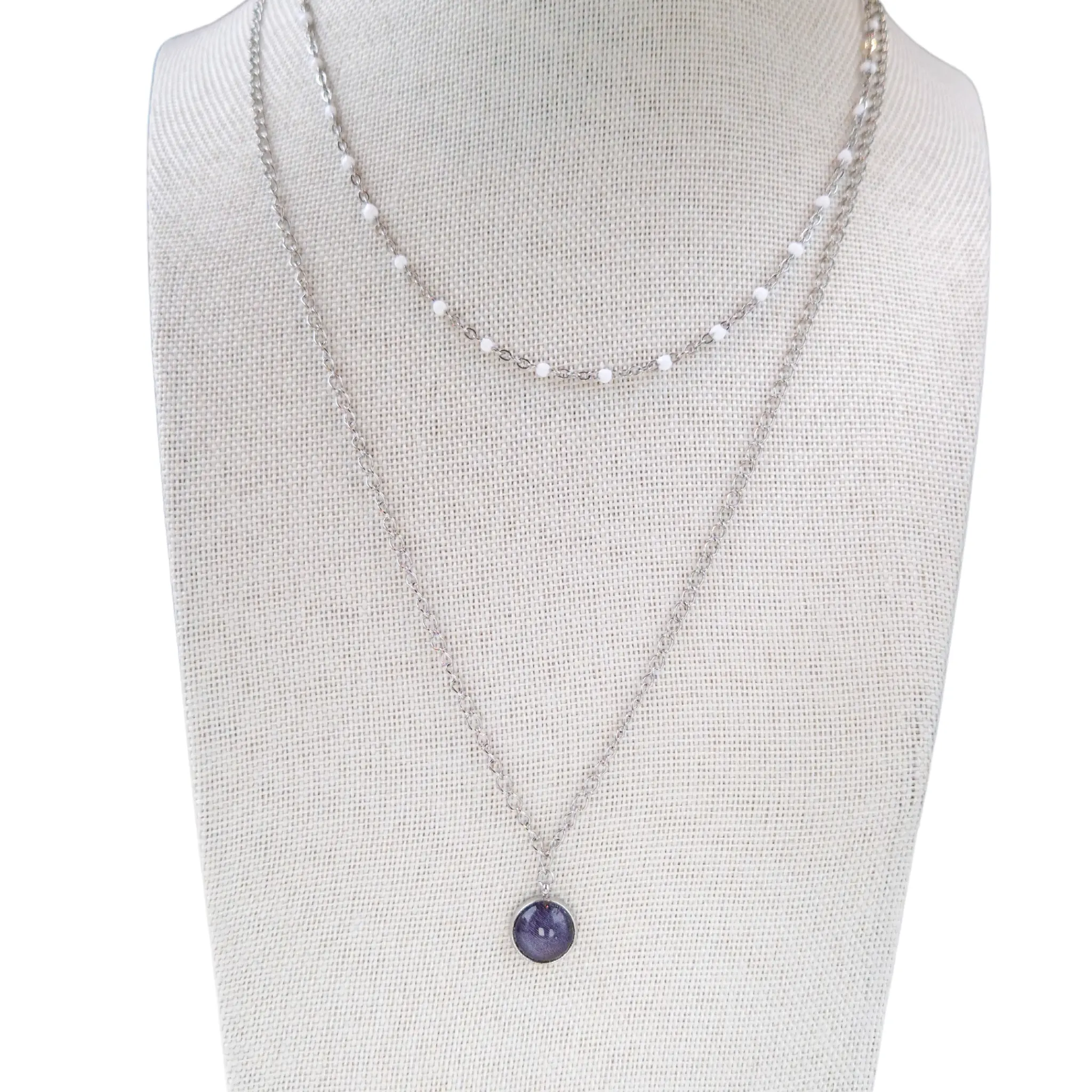 Collier avec Pendentif Gris Foncé - Les Chouchous de Justine