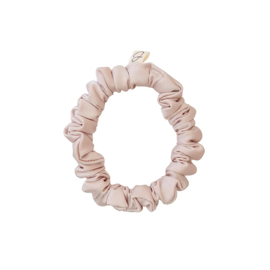 Mini Chouchou en Satin Rose Dragée - Les Chouchous de Justine