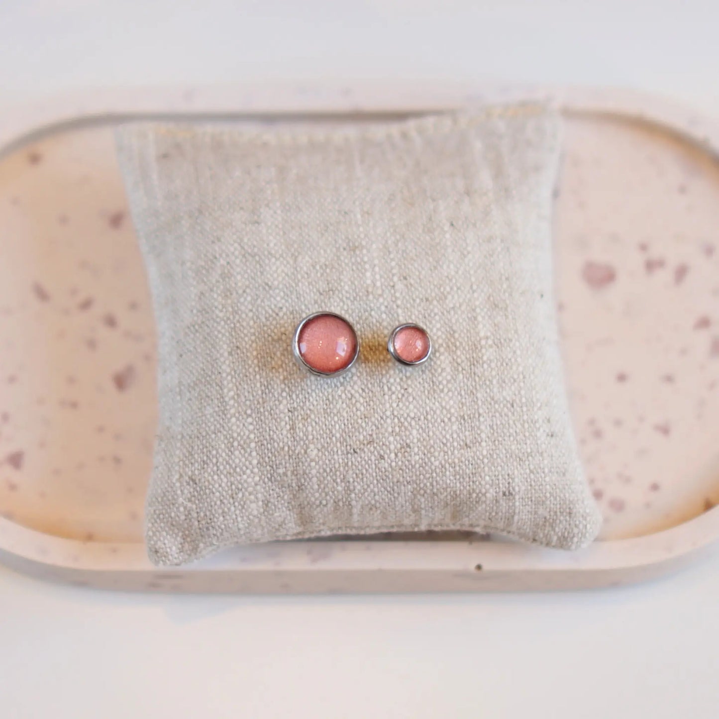 Rose Carmay - Puces d'oreilles - Les Chouchous de Justine