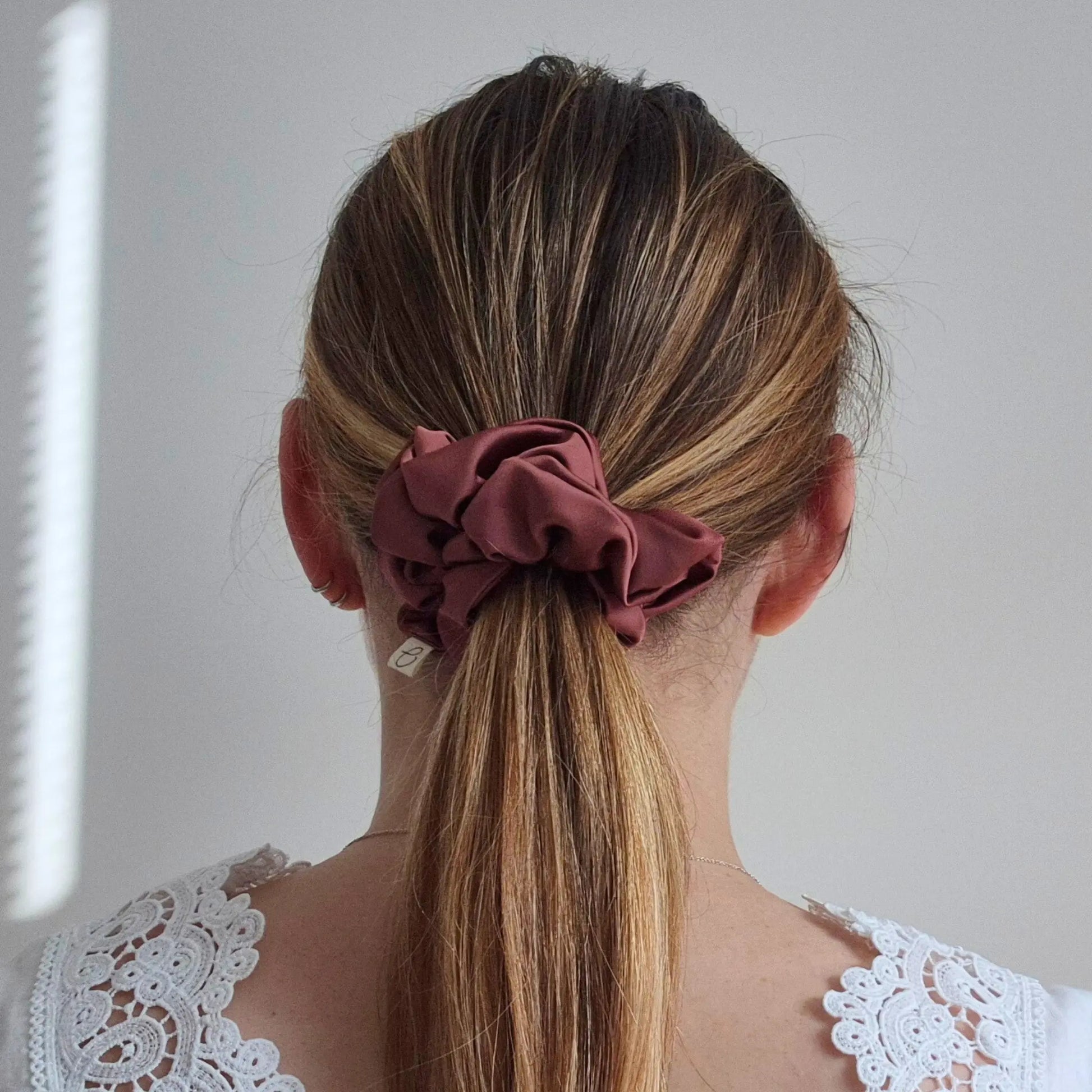 Chouchou en Satin Cognac - Les Chouchous de Justine