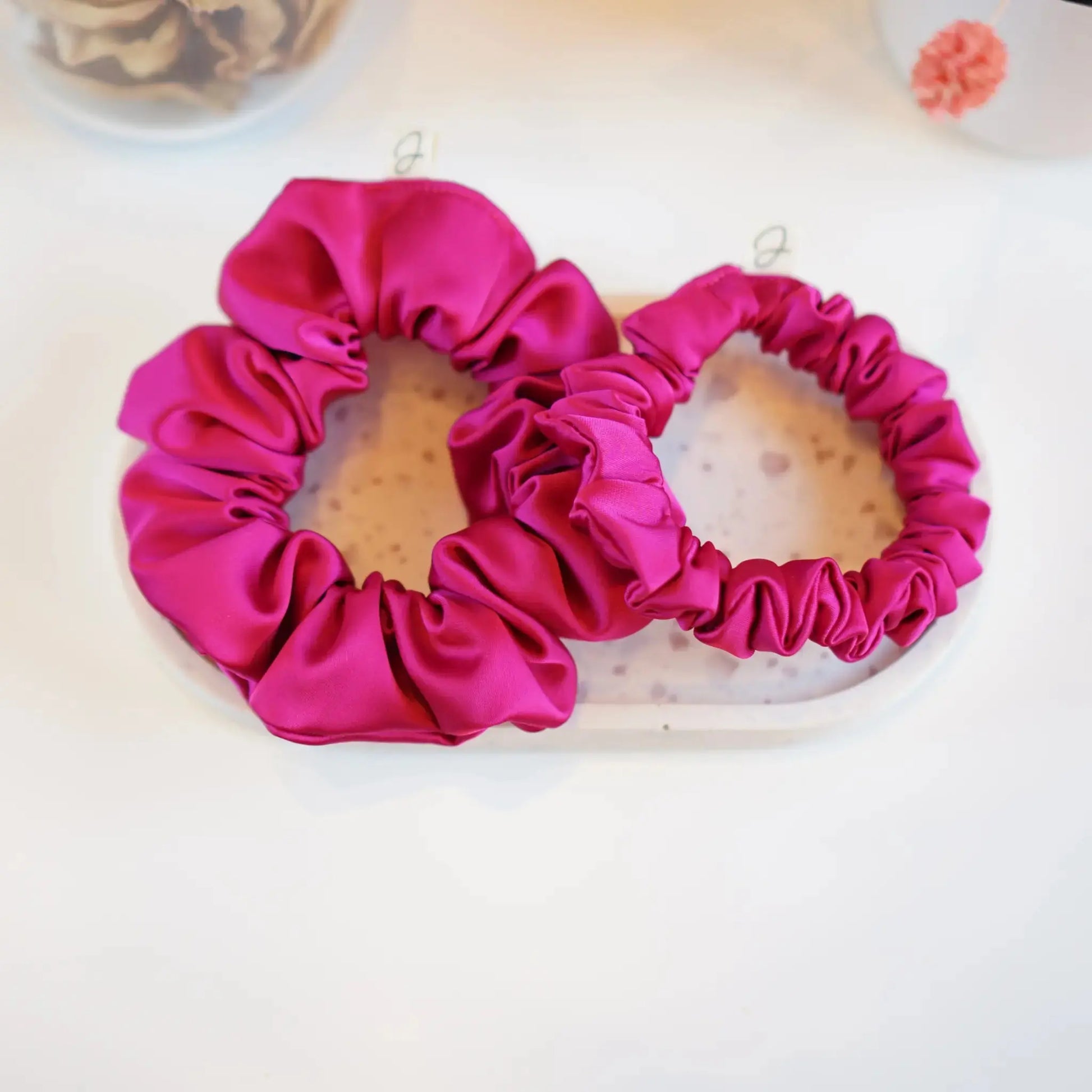 Fuschia - Chouchou Cheveux Satin - Les Chouchous de Justine