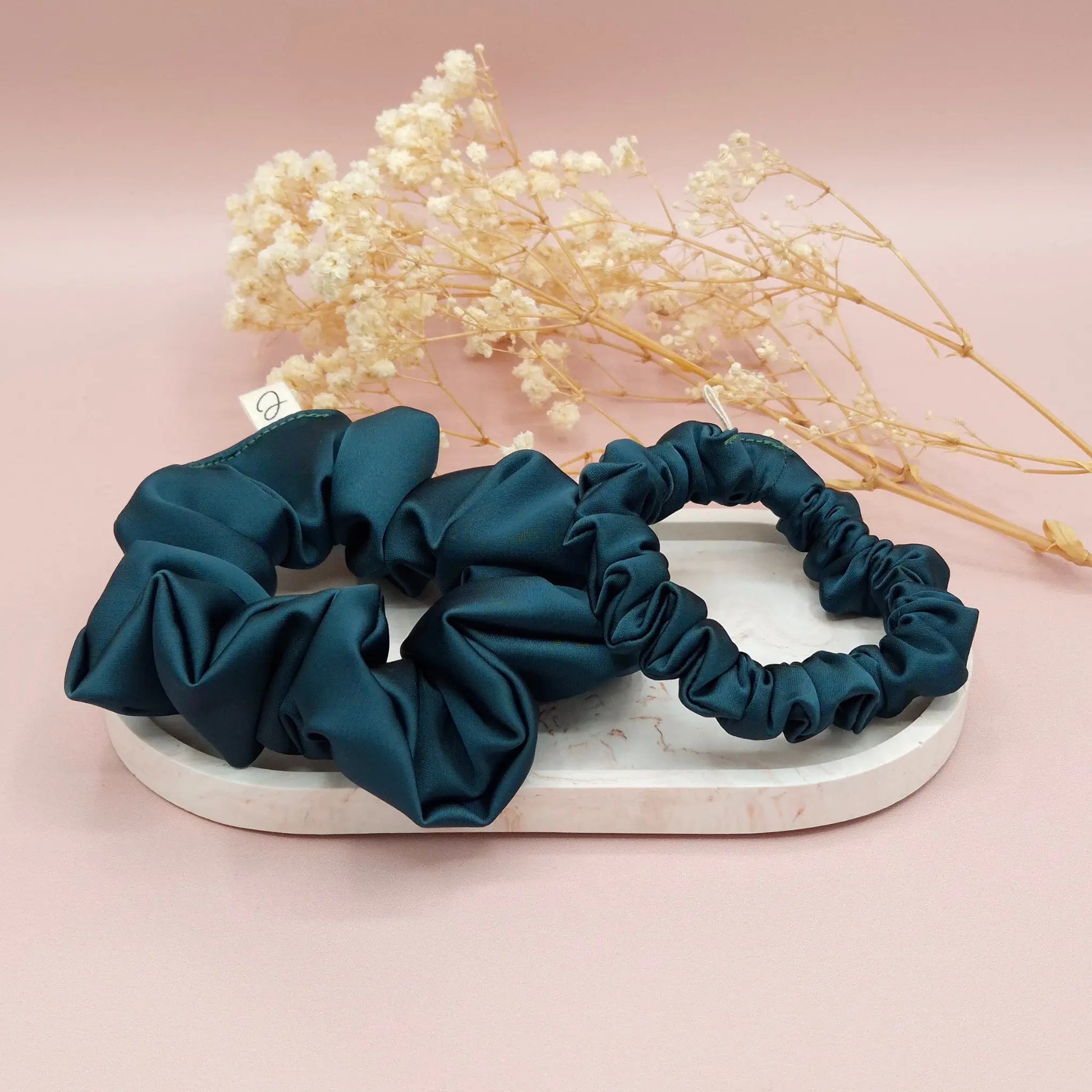 Chouchou en Satin Vert Empire - Les Chouchous de Justine