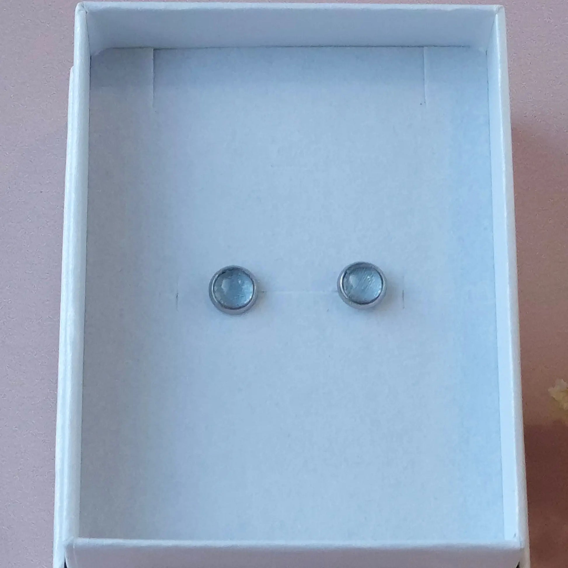 Puces d'oreilles Bleu Ciel - Les Chouchous de Justine