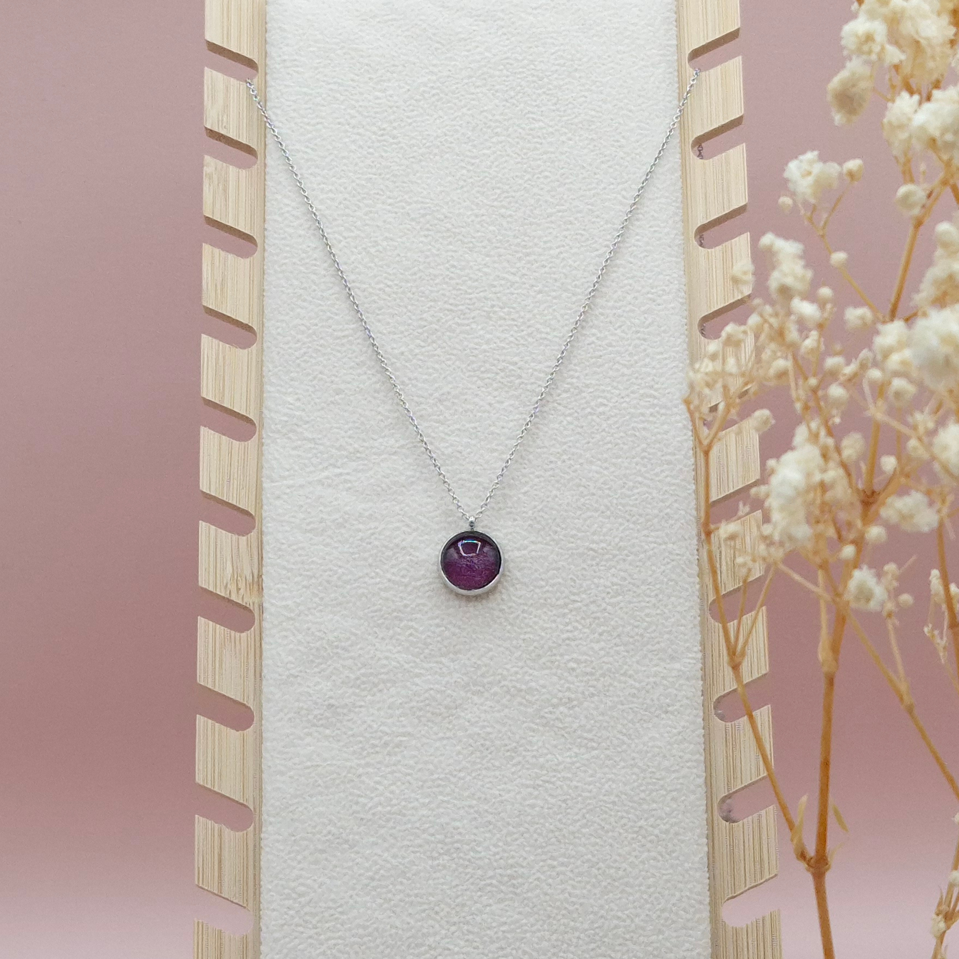 Collier avec Pendentif Prune - Les Chouchous de Justine