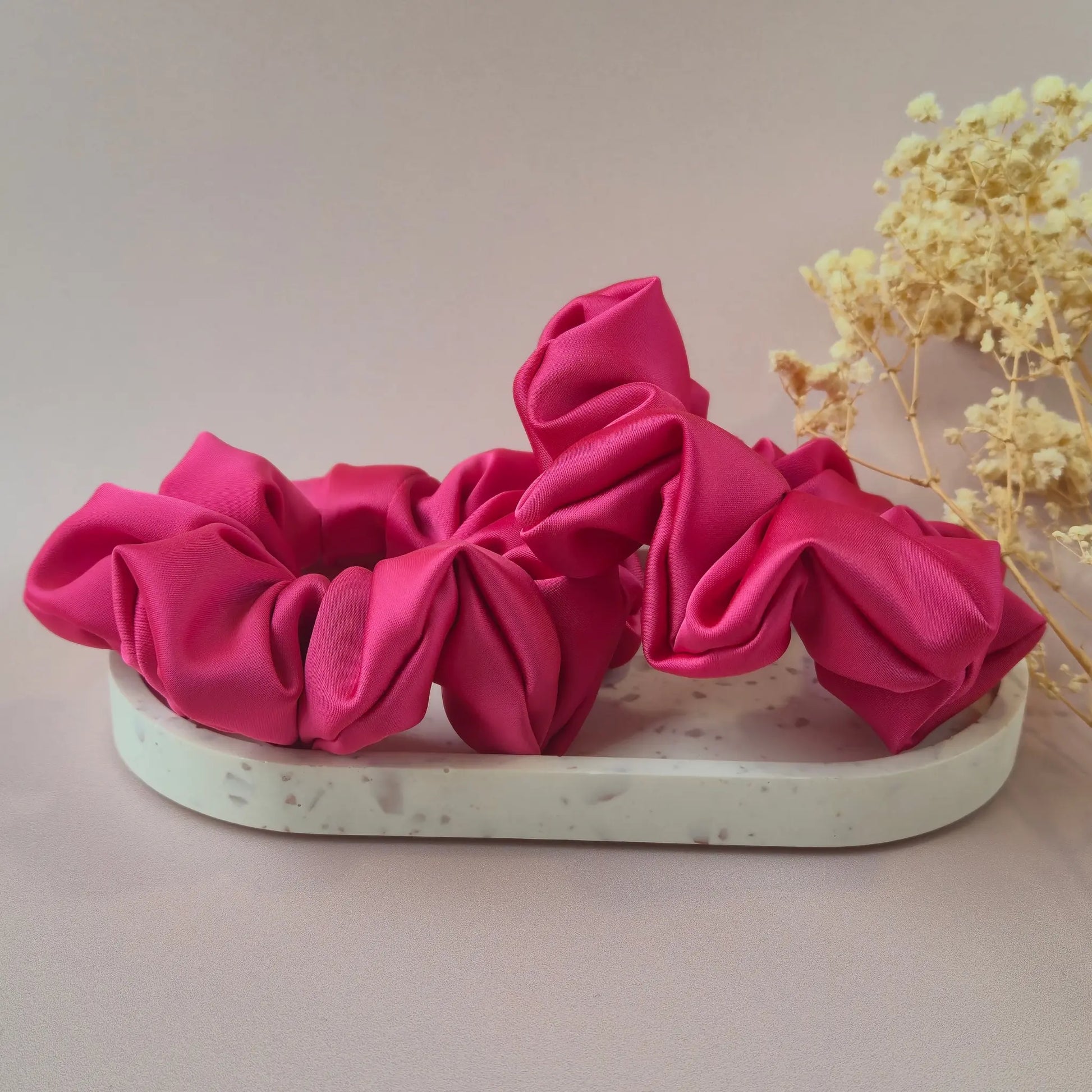 Chouchou en Satin Fuschia - Les Chouchous de Justine