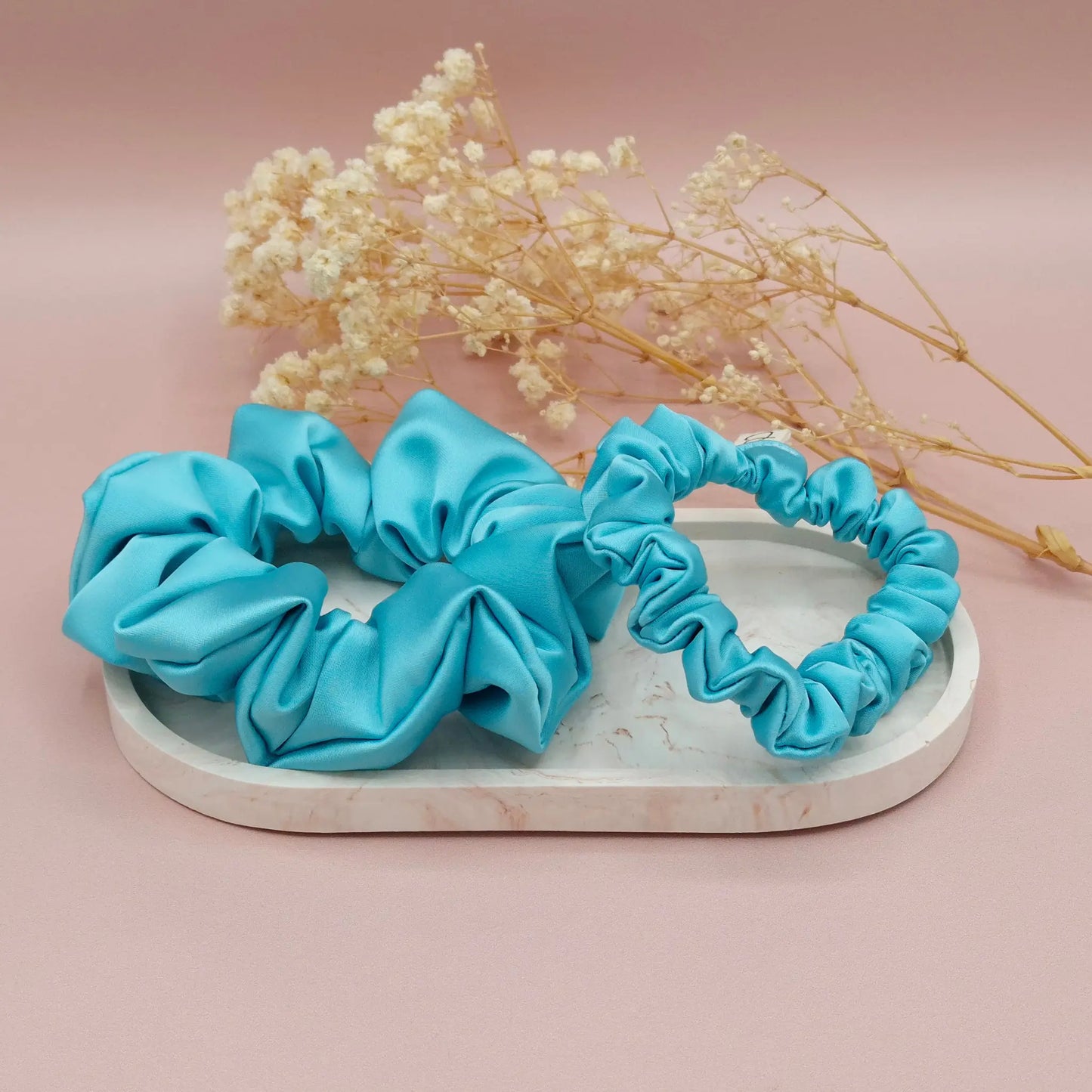Chouchou en Satin Bleu Givré - Les Chouchous de Justine