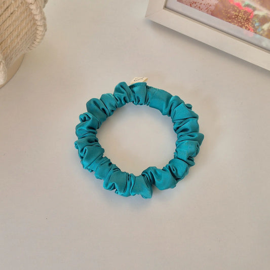 Mini Chouchou en Satin Teal - Les Chouchous de Justine