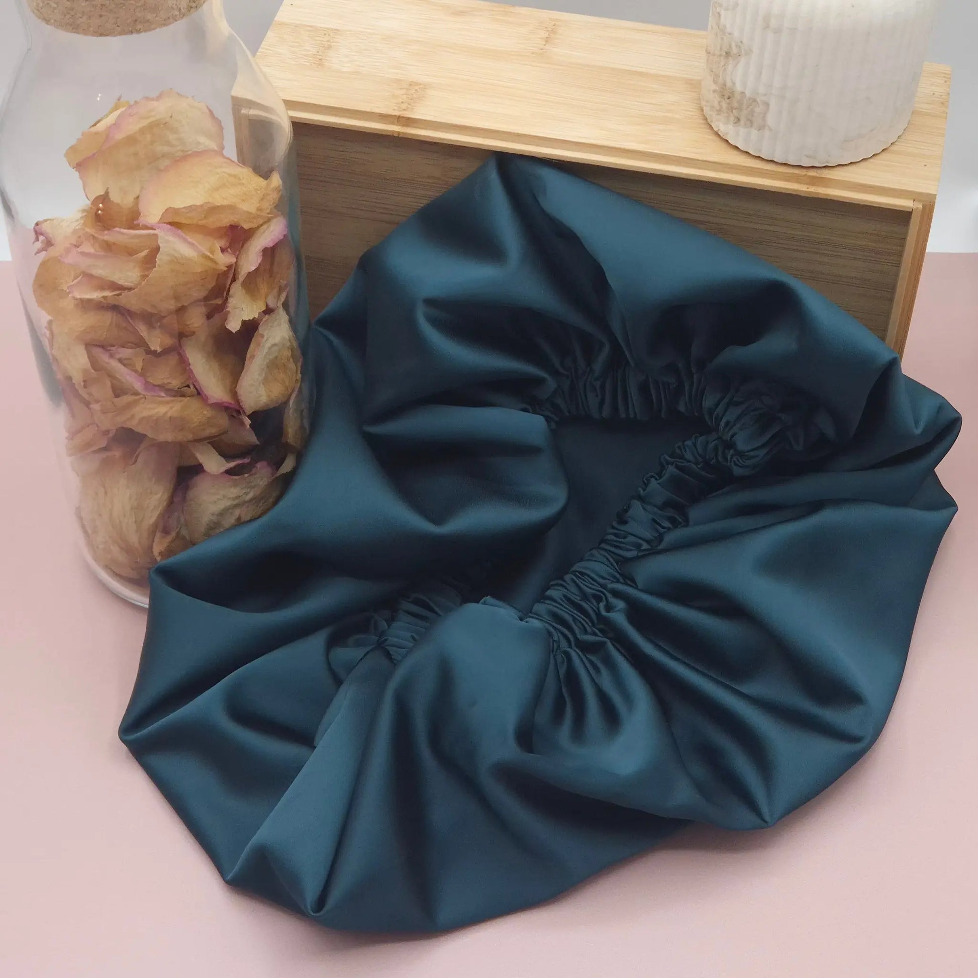 Bonnets en satin réversible - Les Chouchous de Justine