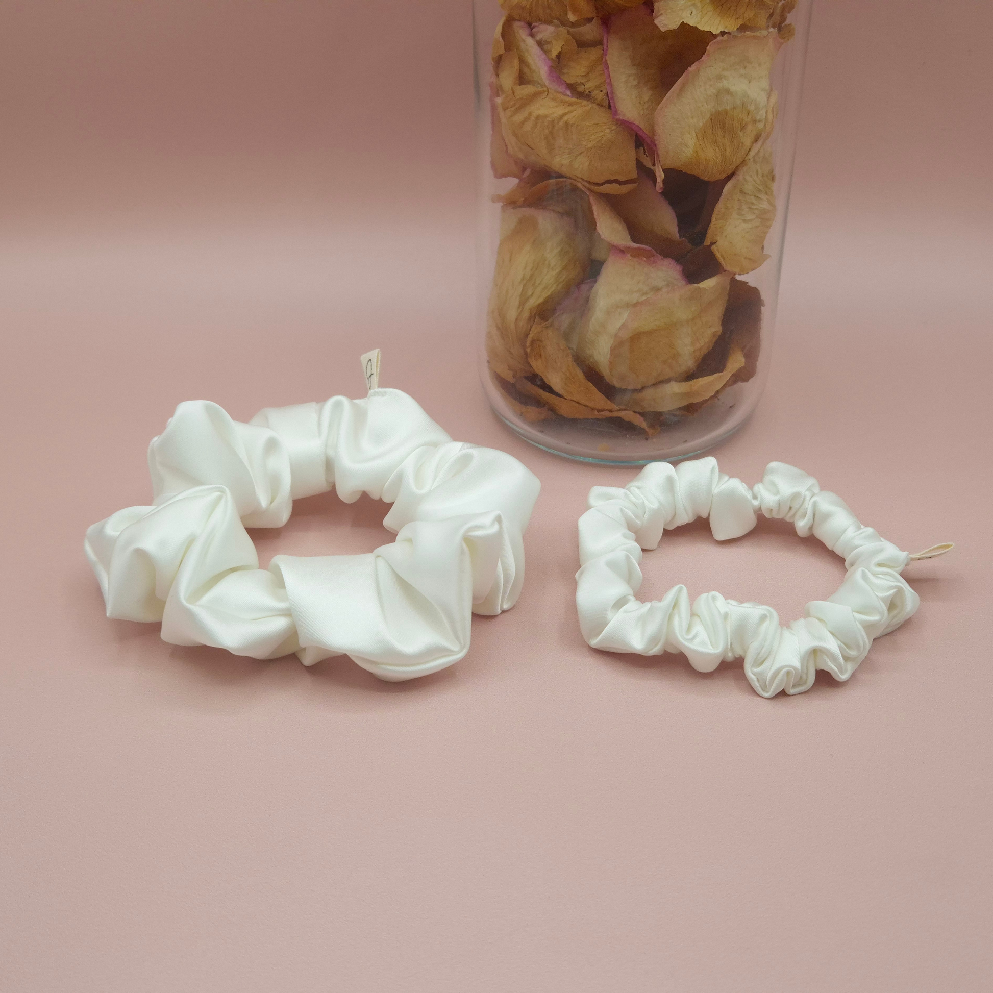 Chouchou en Satin Ecru - Les Chouchous de Justine