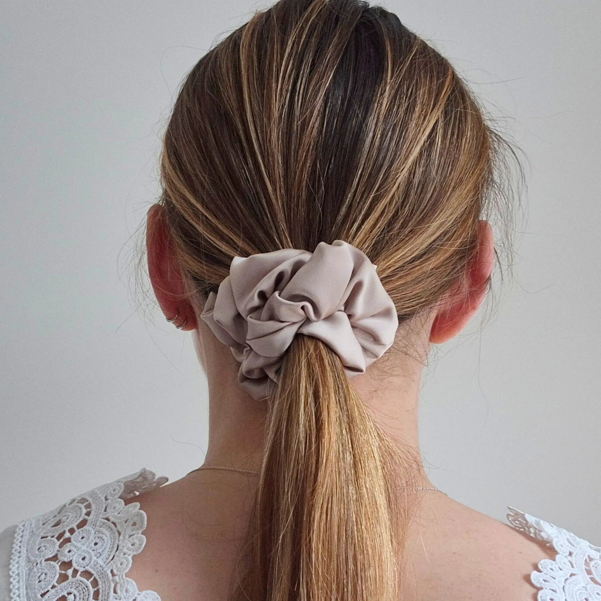 Chouchou en Satin Beige - Les Chouchous de Justine