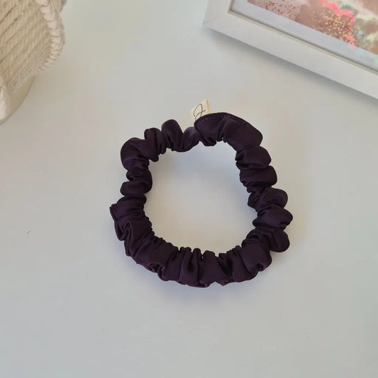 Mini Chouchou en Satin Aubergine - Les Chouchous de Justine