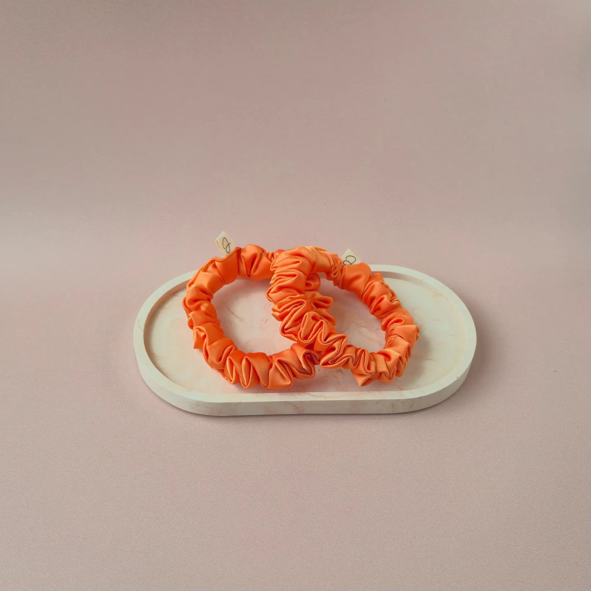 Chouchou en Satin Abricot - Les Chouchous de Justine