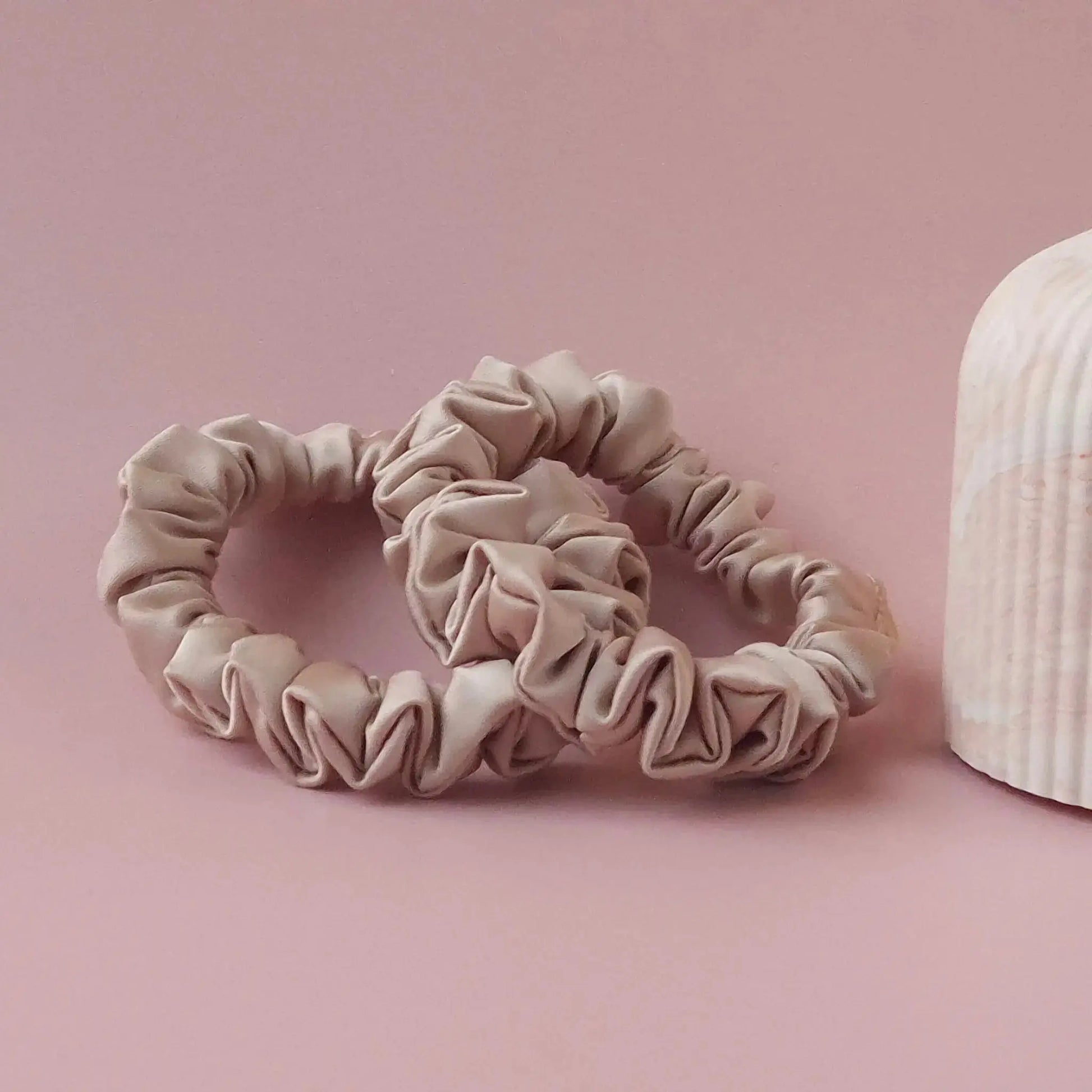 Chouchou en Satin Beige - Les Chouchous de Justine