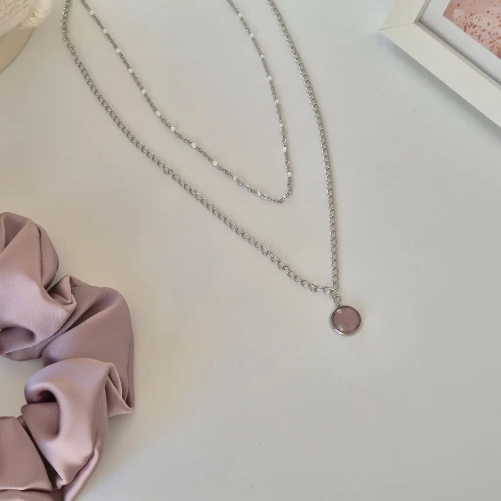 Collier avec Pendentif Rose Foncé - Les Chouchous de Justine