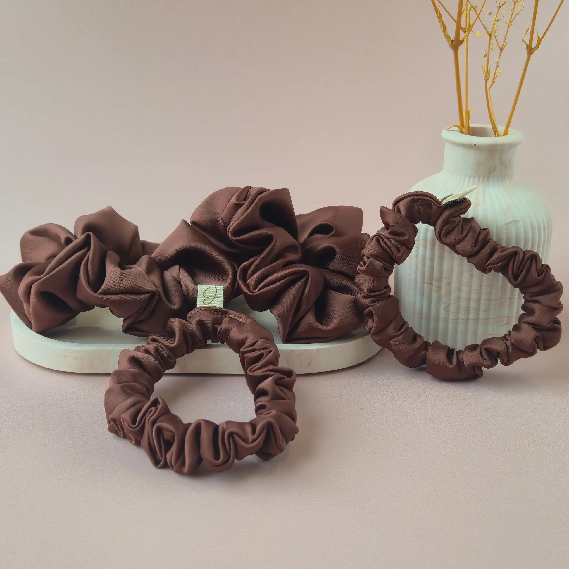 Chouchou en Satin Muscade - Les Chouchous de Justine