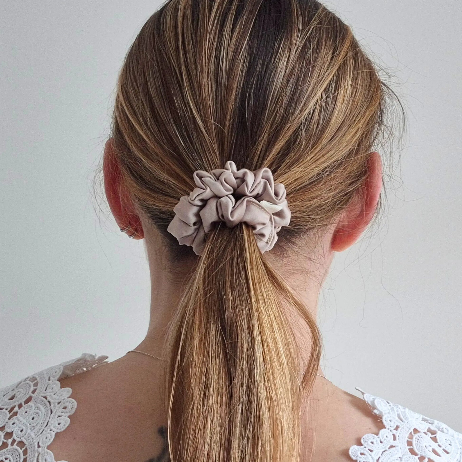 Chouchou en Satin Beige - Les Chouchous de Justine