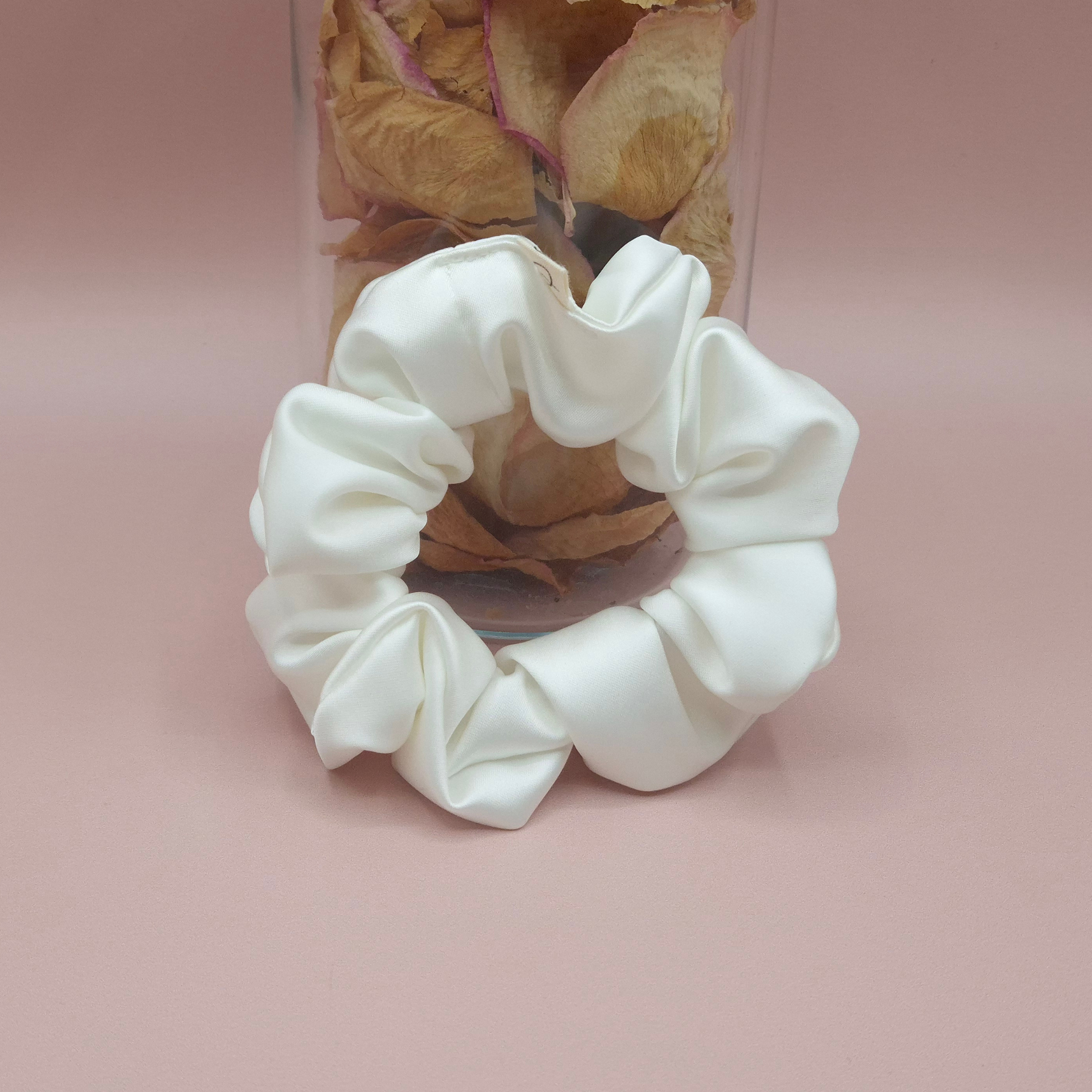 Chouchou en Satin Ecru - Les Chouchous de Justine