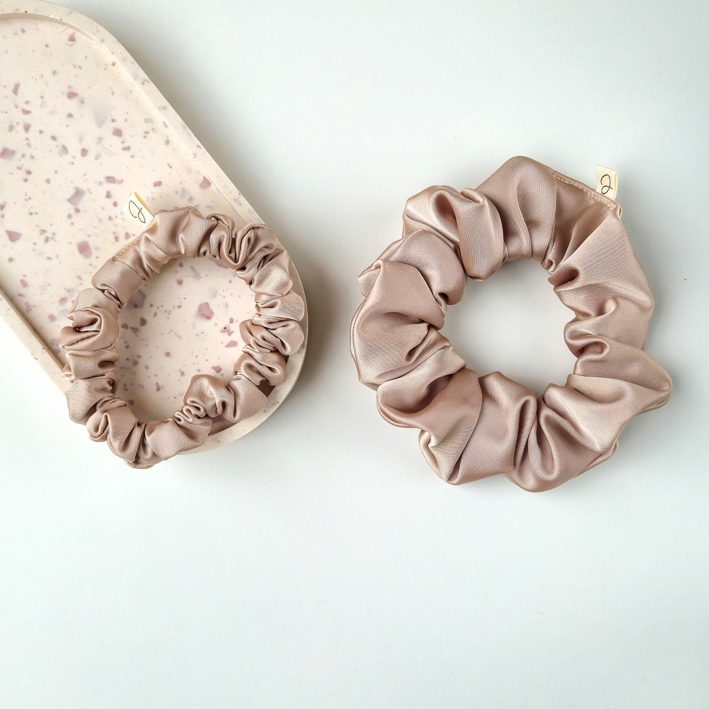 Chouchou en Satin Beige