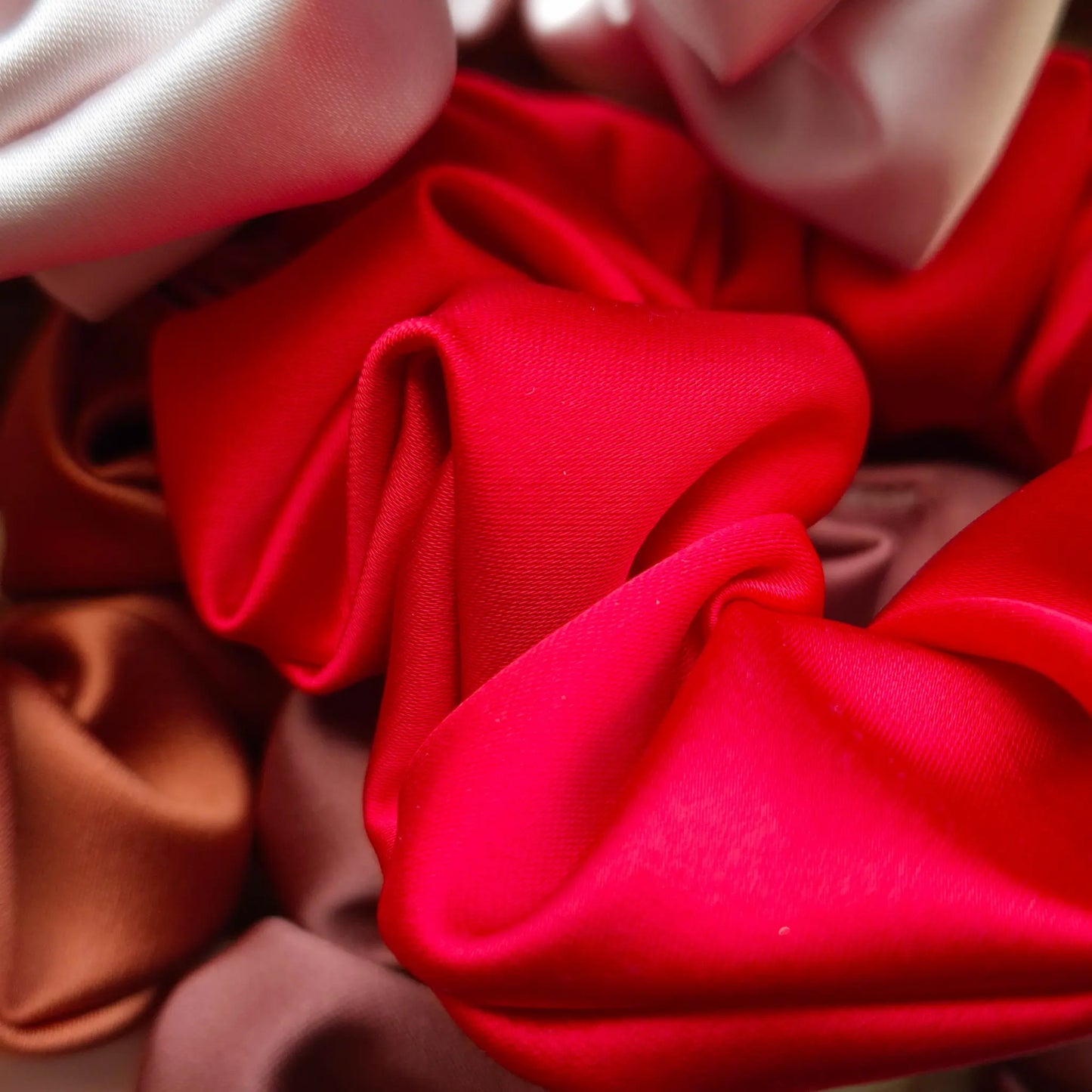 Chouchou en Satin Cognac - Les Chouchous de Justine