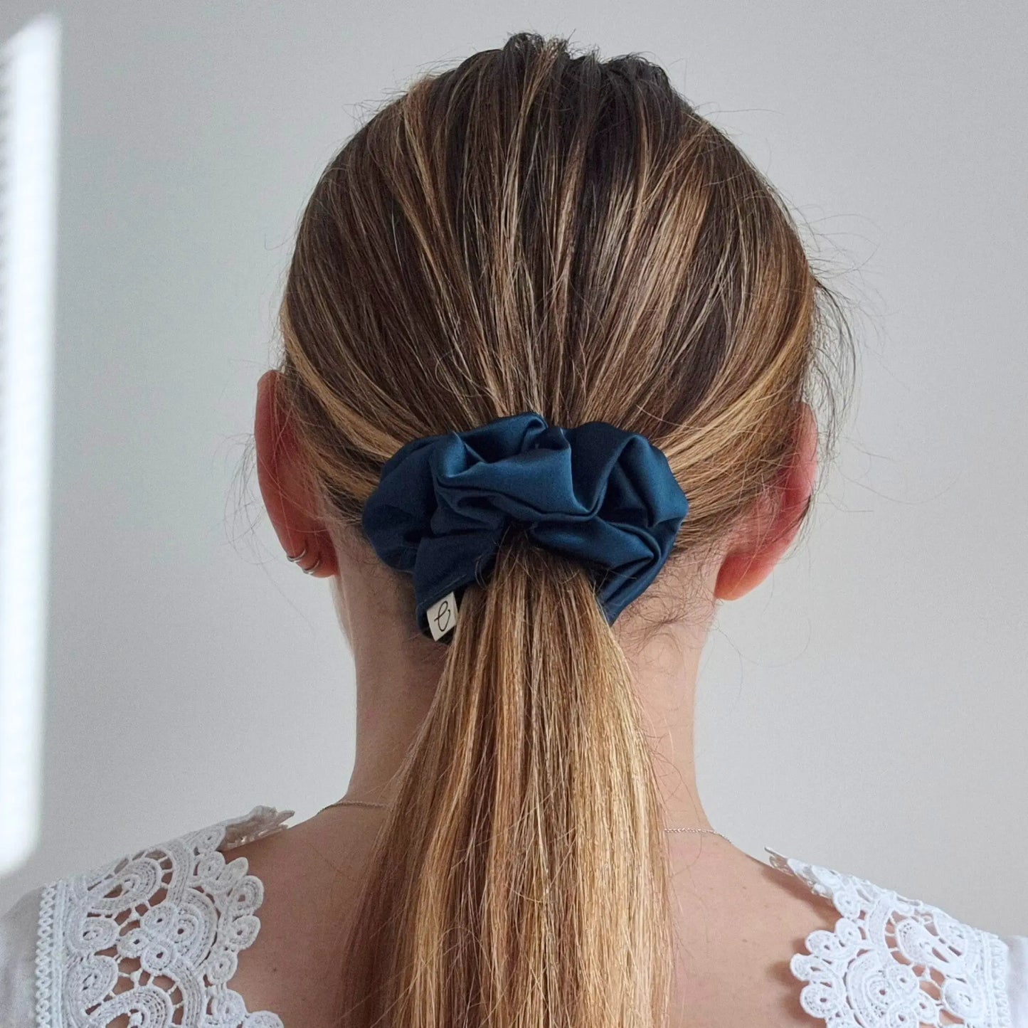 Chouchou en Satin Vert Empire - Les Chouchous de Justine