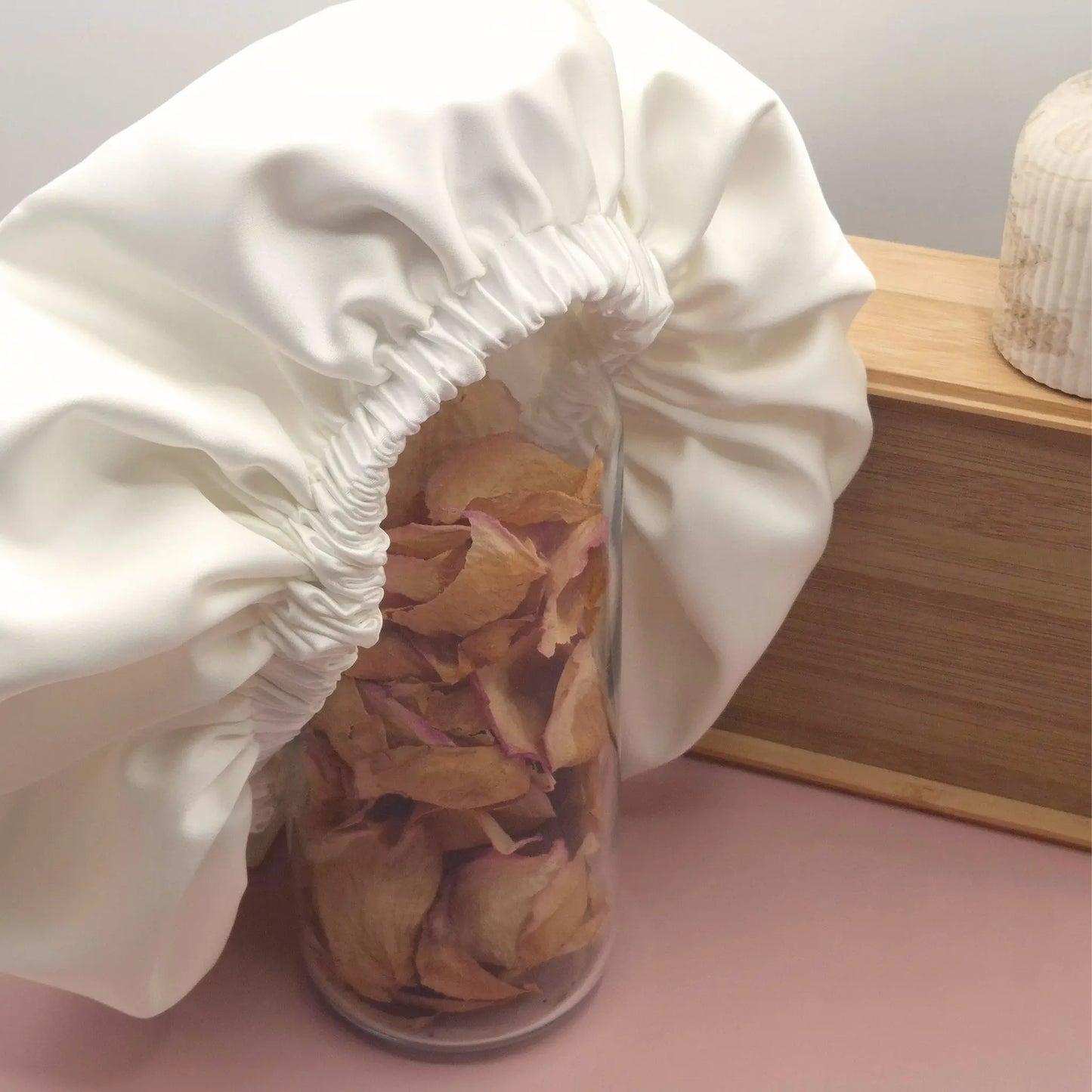 Bonnet en satin réversible - Les Chouchous de Justine