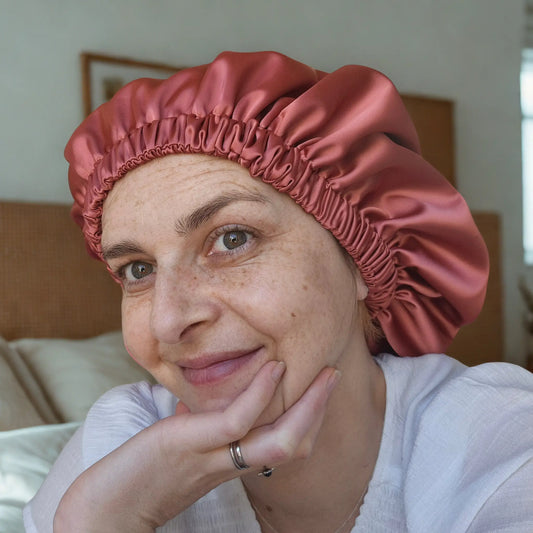 Bonnet en satin réversible - Les Chouchous de Justine