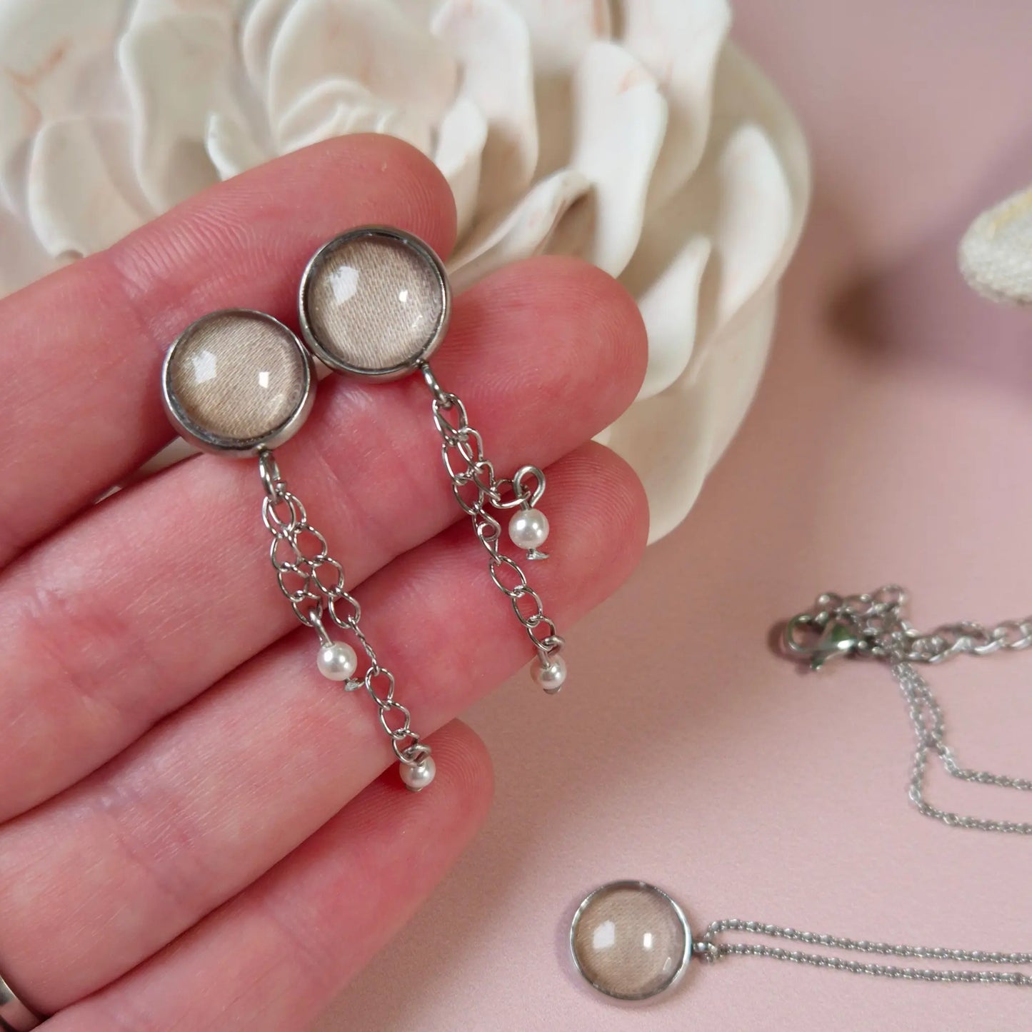 Boucles d'oreilles en Satin - Les Chouchous de Justine