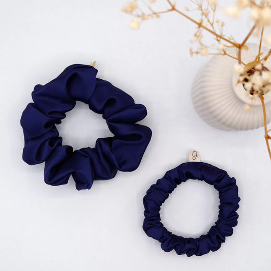 Chouchou en Satin Bleu Marine - Les Chouchous de Justine