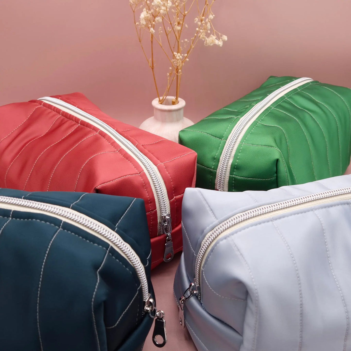 Trousse de rangement en satin matelassé - Les Chouchous de Justine